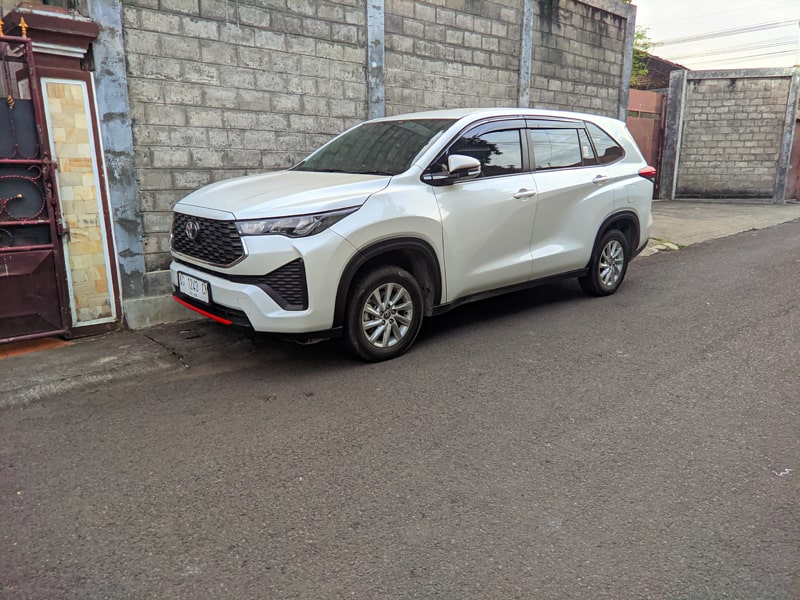 sewa-mobil-kediri-dengan-sopir